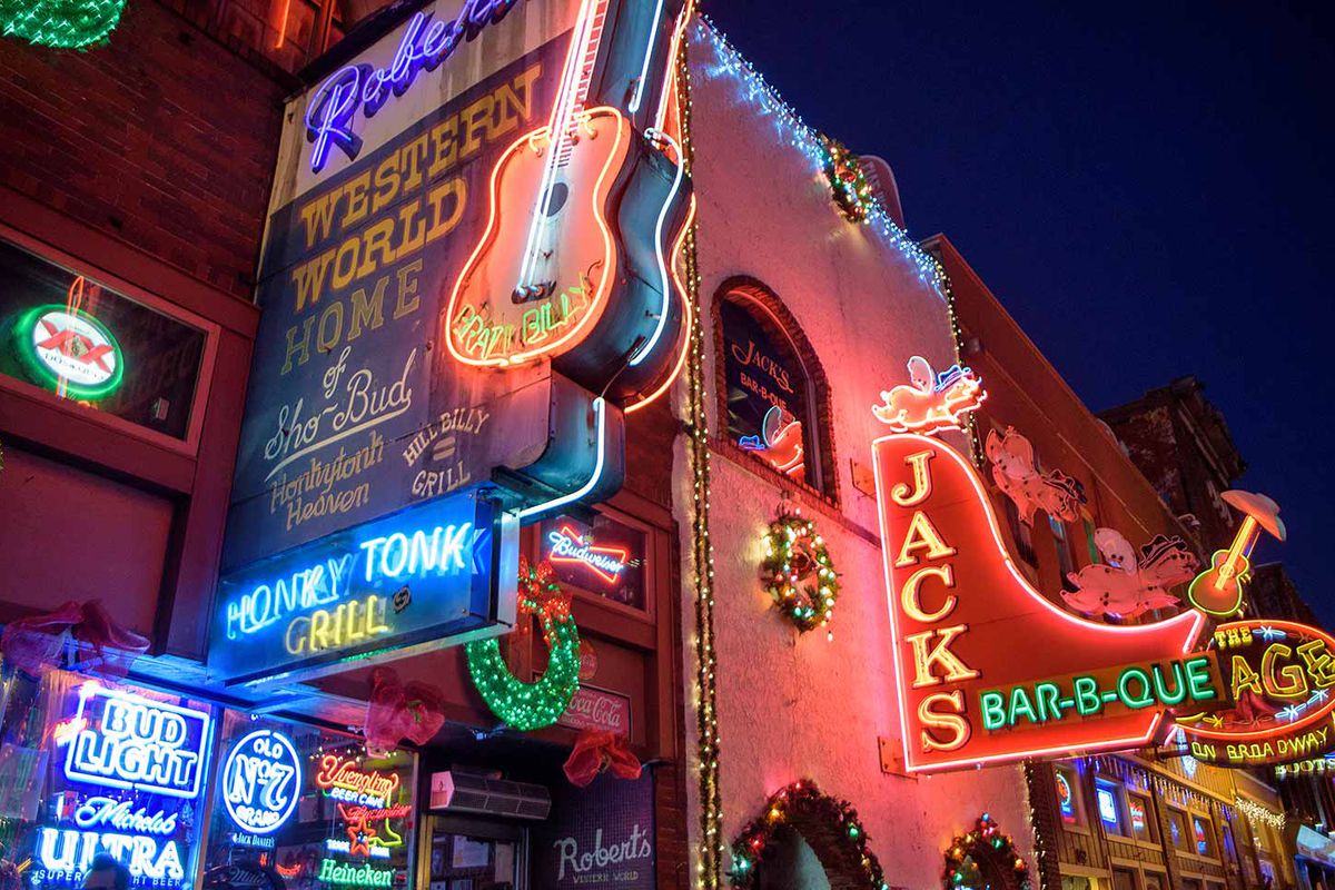 The Best Nashville Bars: From Speakeasy To Honky Tonk - Listen! It's ...